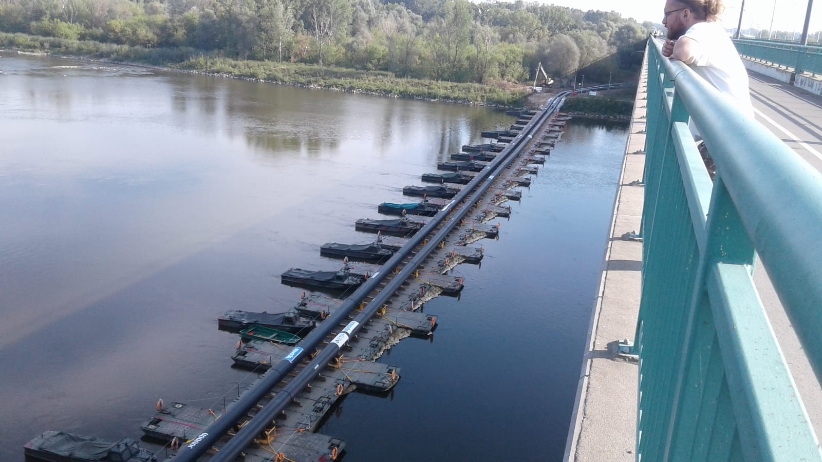 Temporary drainage pipes on pontoons | BBA Pumps